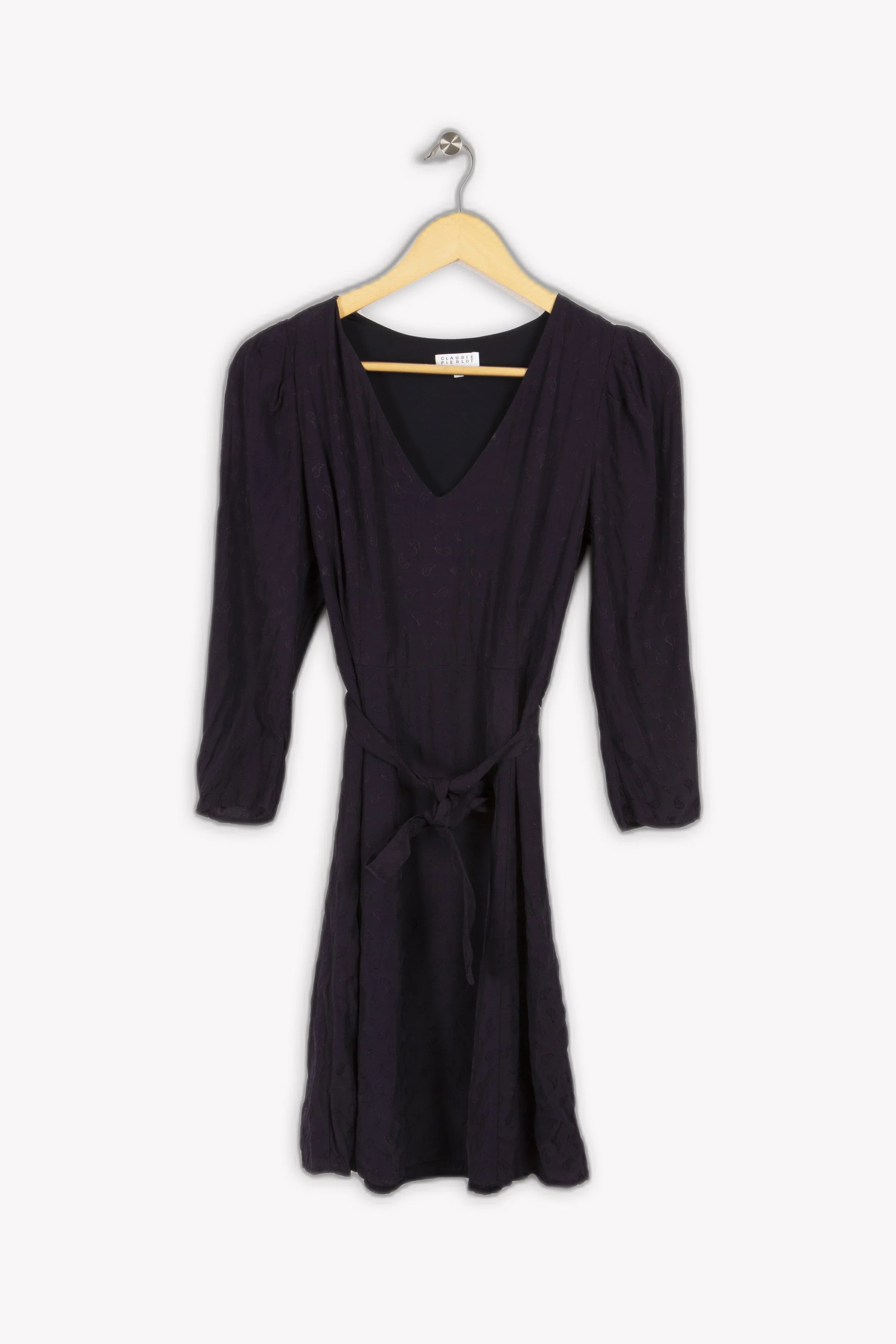 Robe - 34 - Image 2