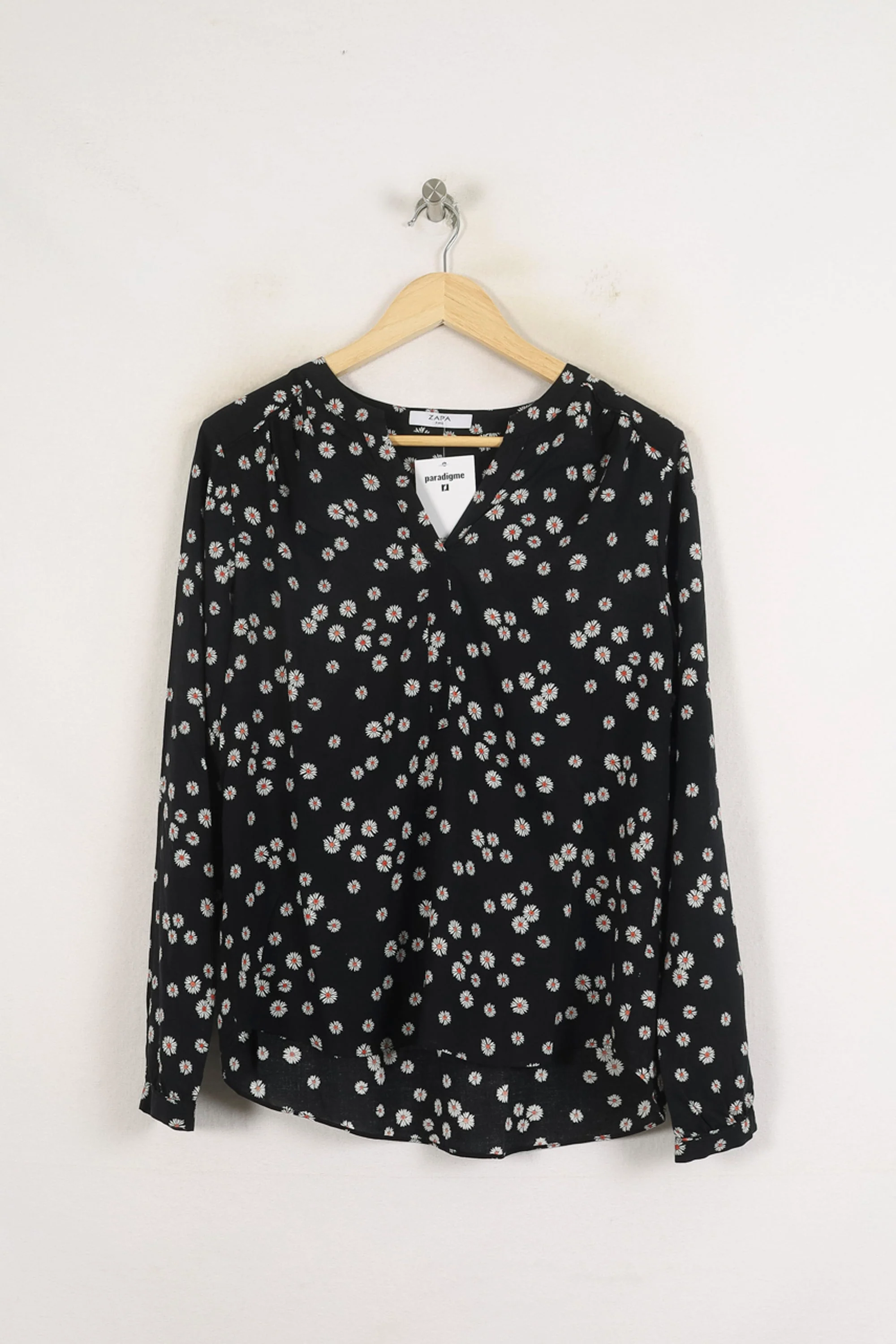 Blouse Noire à Fleurs Blanches - Taille M/38 - Image 2