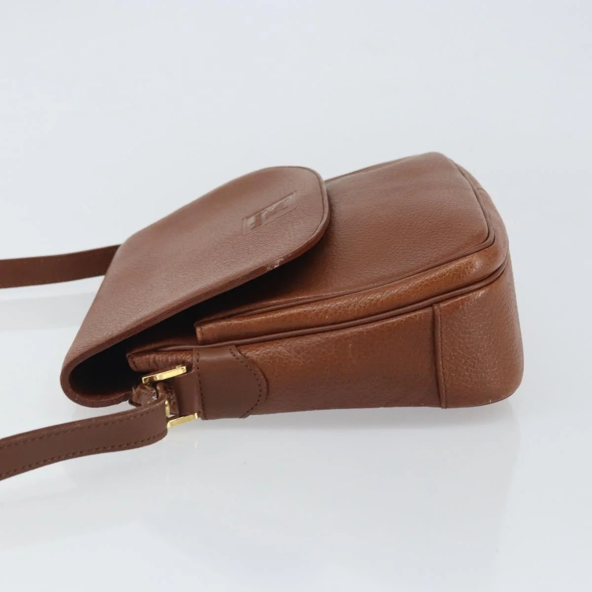 Burberry Vintage Shoulder Bag Leather - Image 4