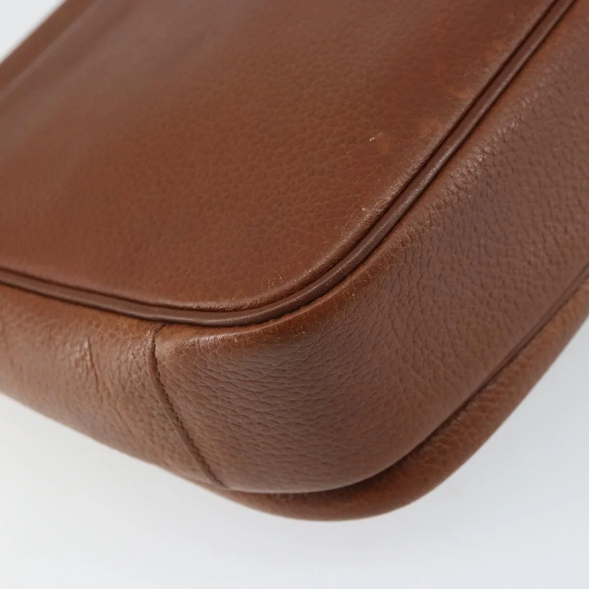 Burberry Vintage Shoulder Bag Leather - Image 9