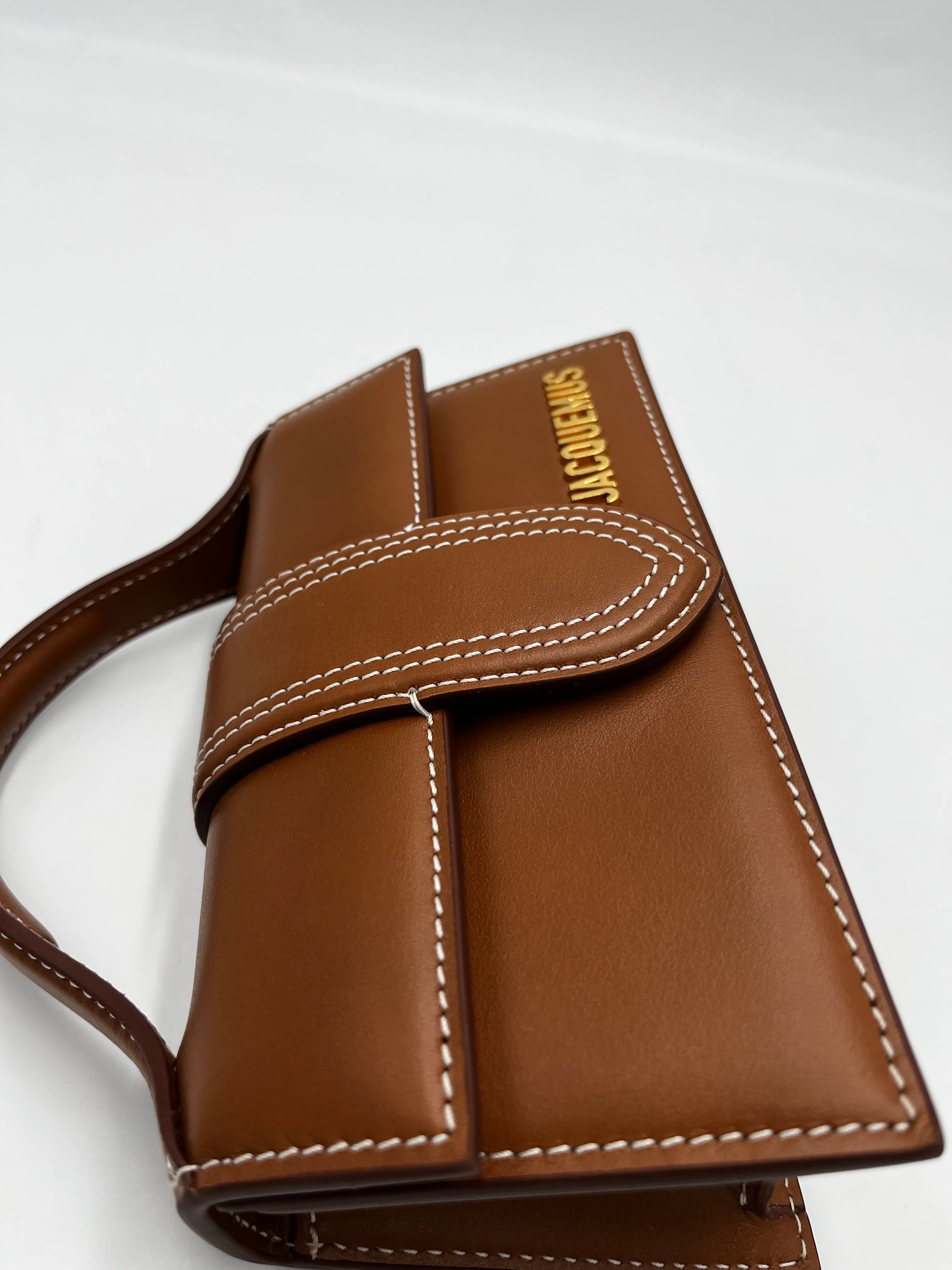 Jacquemus Le Bambinou Flap Bag Leather - Image 4