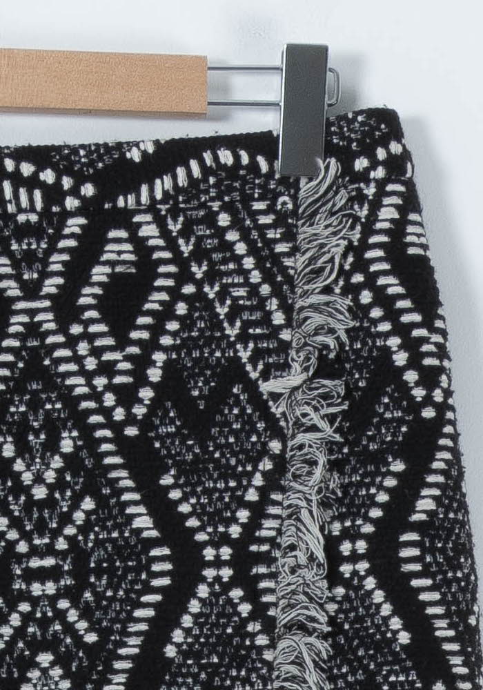 Jupe Courte Noire et Blanche - Taille L/40 - Image 3