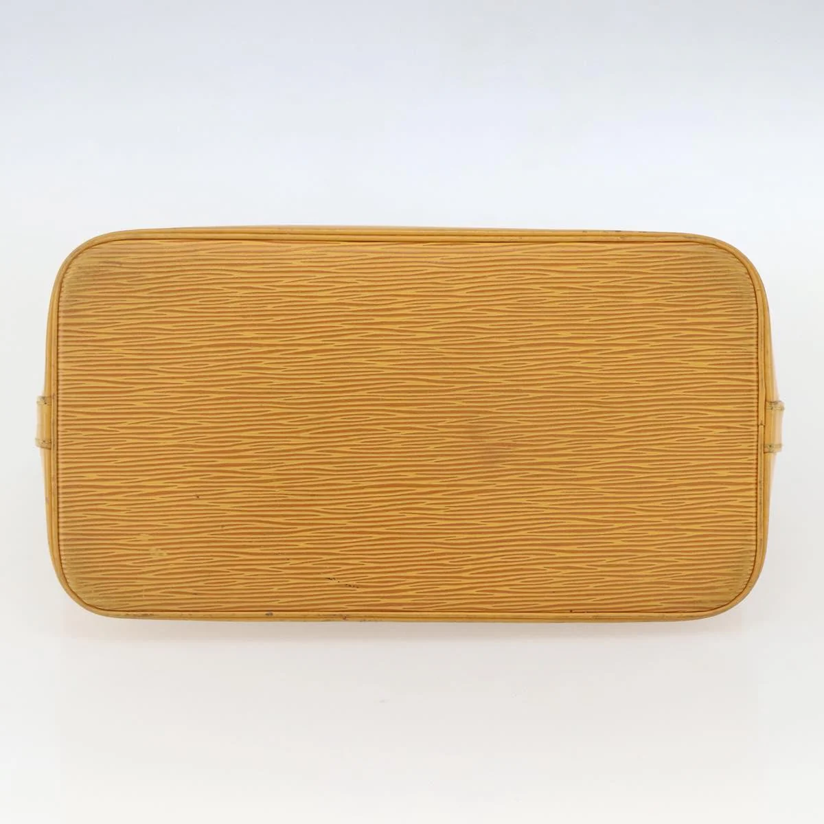 Louis Vuitton Alma Handbag Epi Leather - Image 15