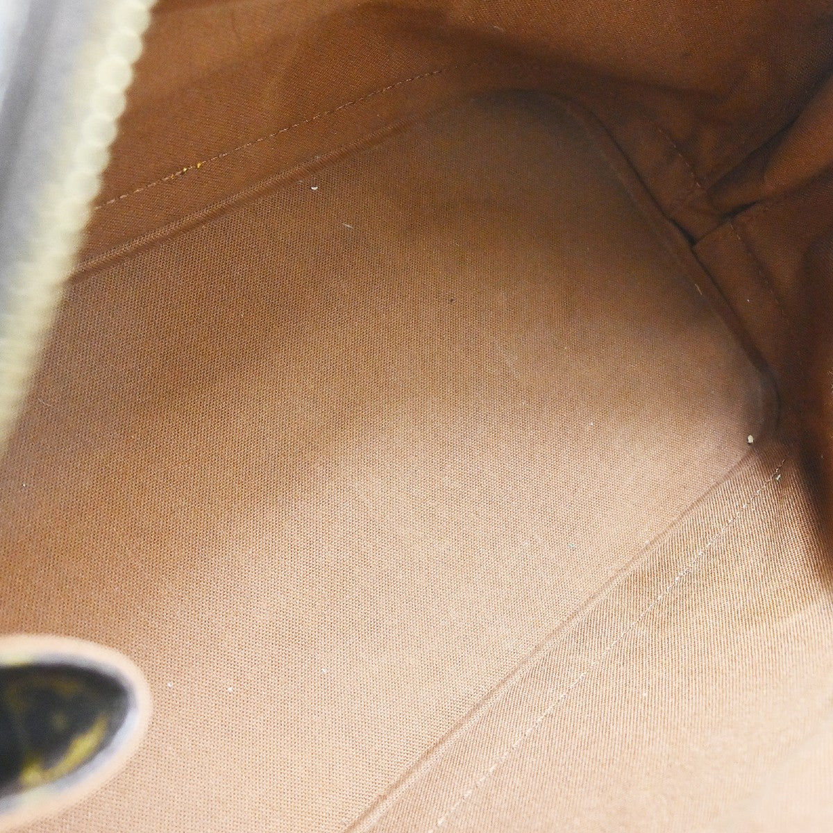Louis Vuitton Alma Handbag Monogram Canvas - Image 3