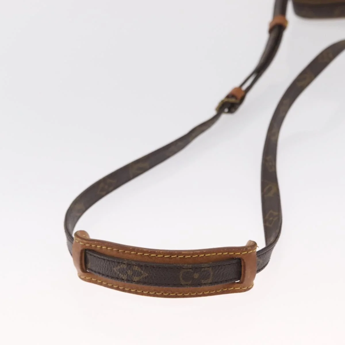 Louis Vuitton Amazone Bag Monogram Canvas - Image 8