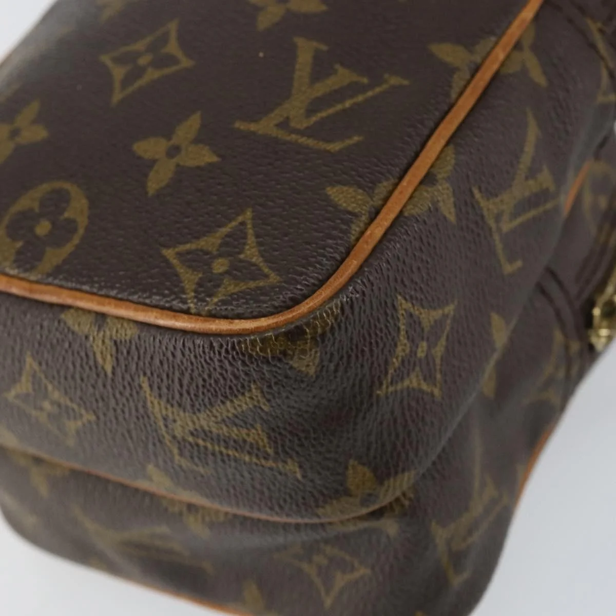 Louis Vuitton Amazone Bag Monogram Canvas - Image 11