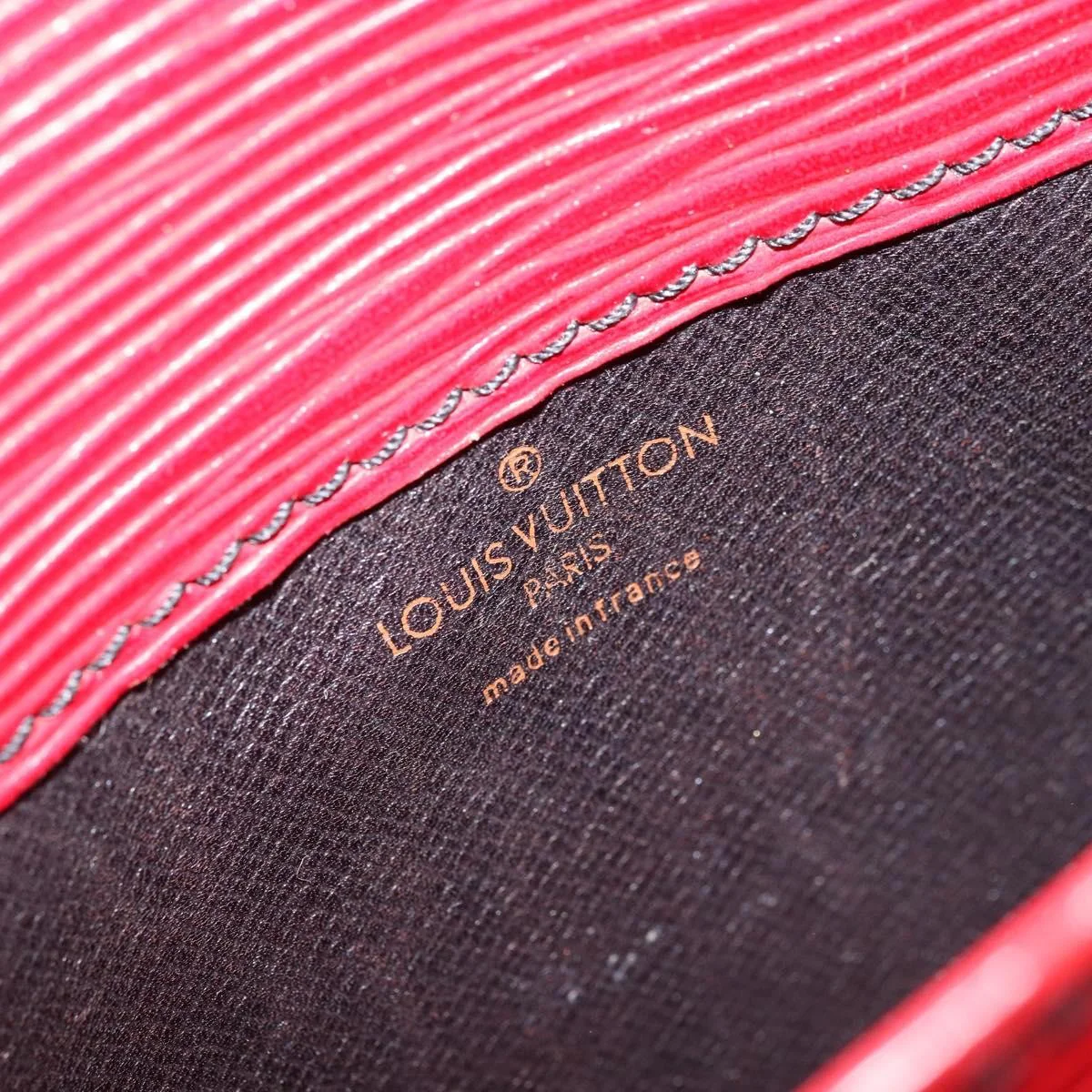 Louis Vuitton Cartouchiere Handbag Epi Leather - Image 6