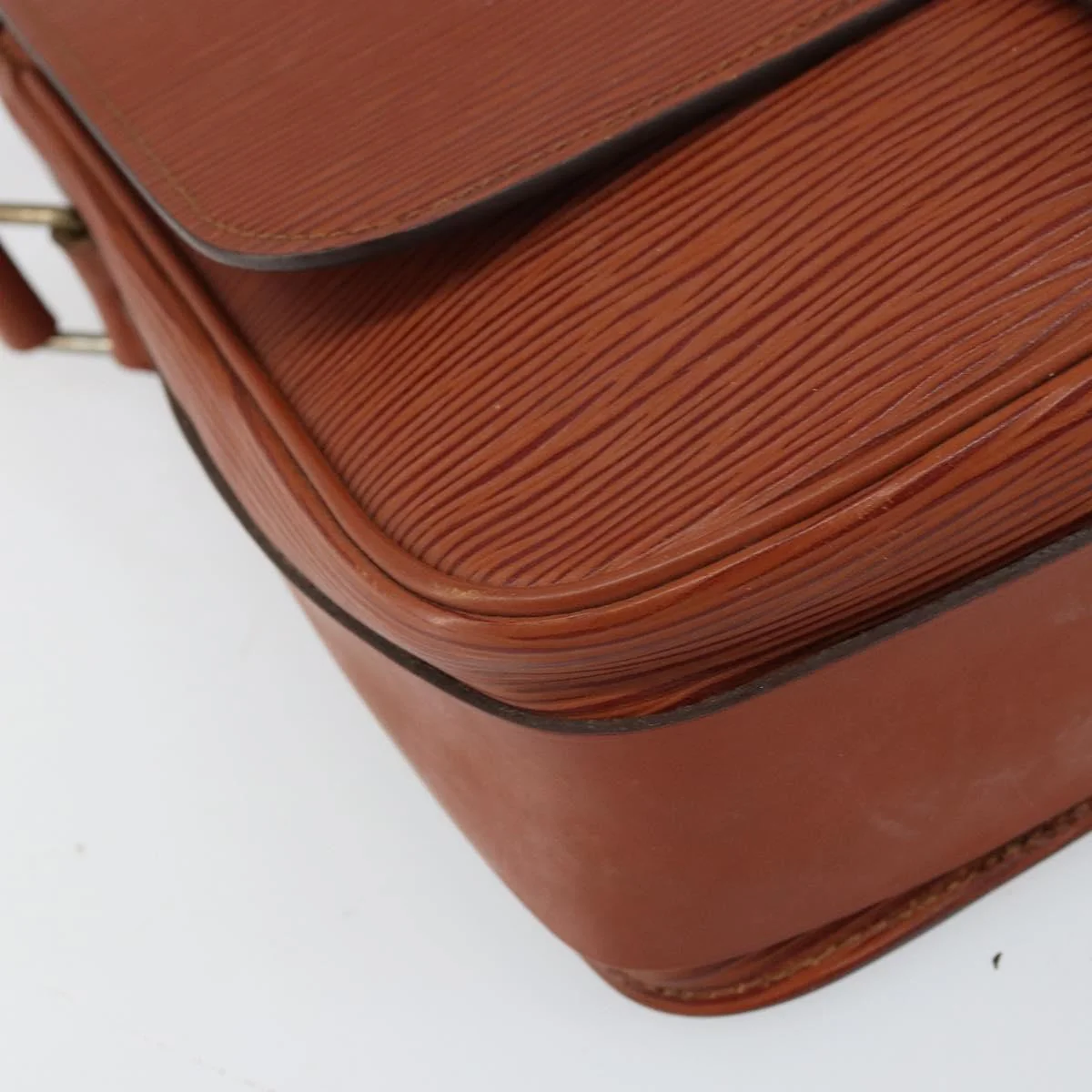 Louis Vuitton Cartouchiere Handbag Epi Leather - Image 10