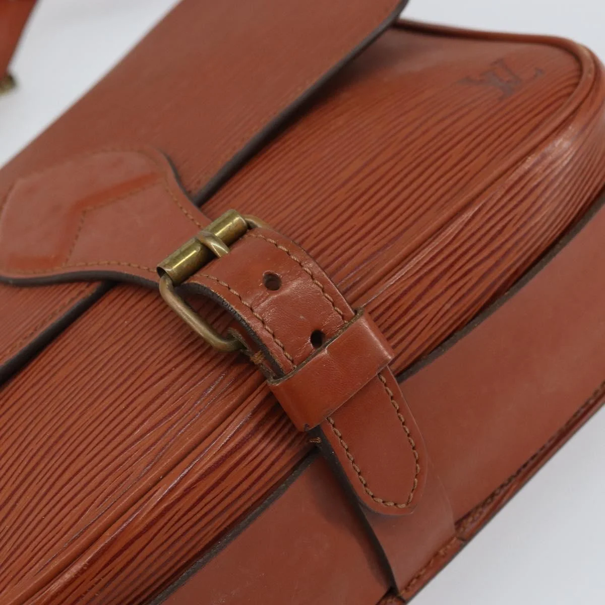 Louis Vuitton Cartouchiere Handbag Epi Leather - Image 13