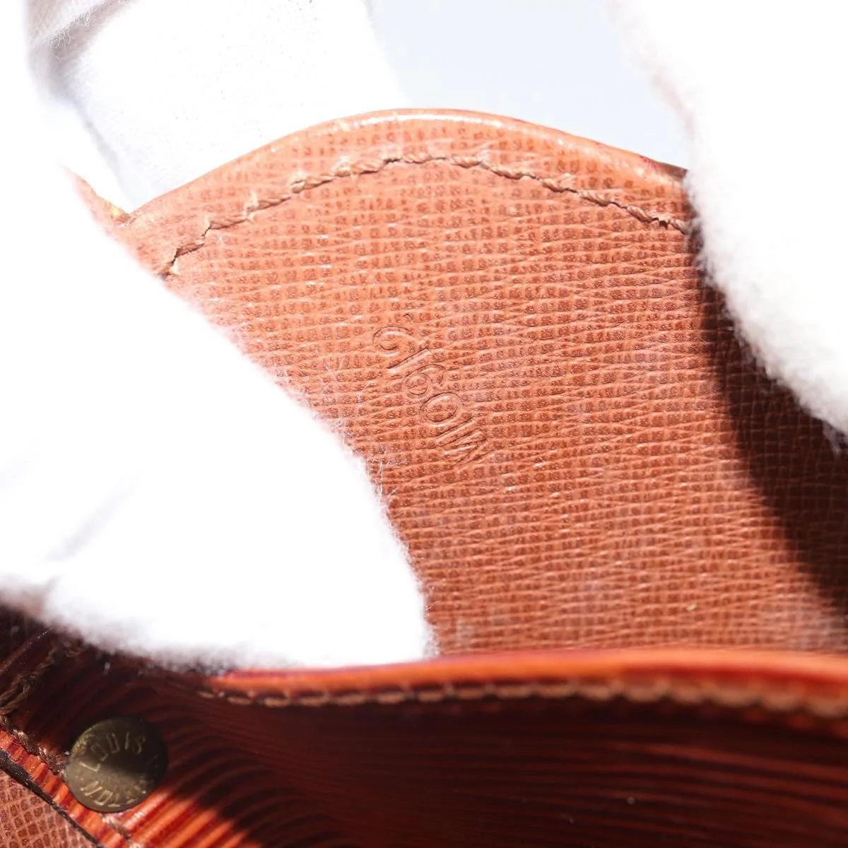 Louis Vuitton Cartouchiere Handbag Epi Leather - Image 6