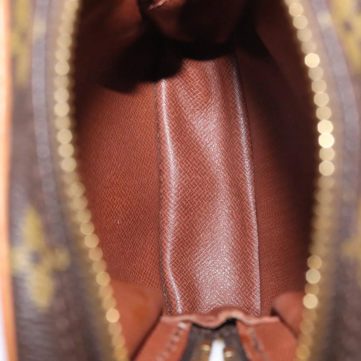 Louis Vuitton Danube Handbag Monogram Canvas - Image 5