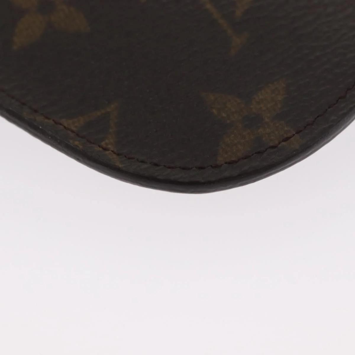 Louis Vuitton Etui à lunette Canvas - Image 10