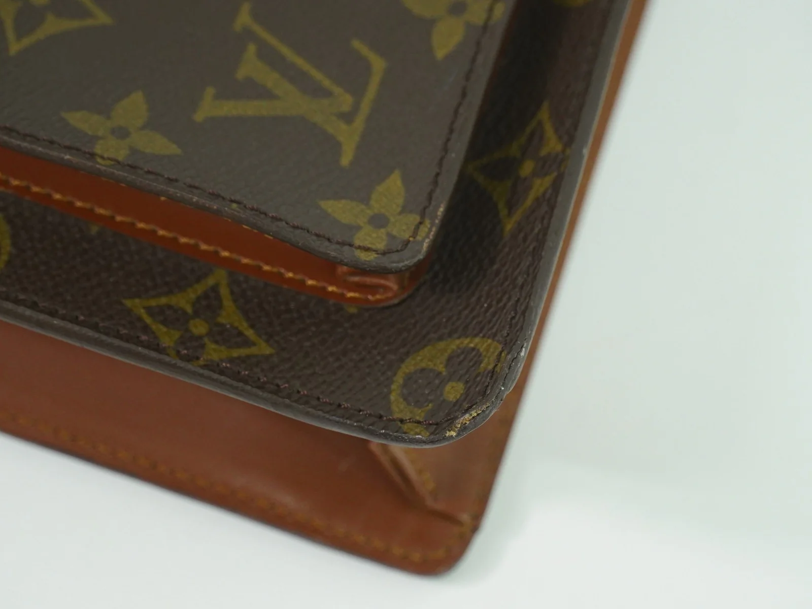 Louis Vuitton Monceau Handbag Monogram Canvas - Image 8