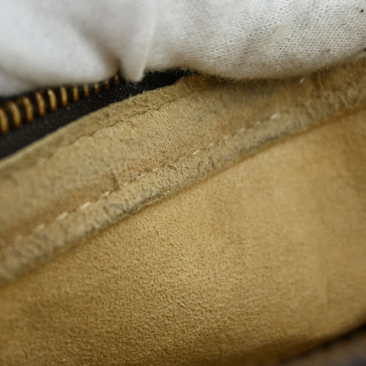 Louis Vuitton Monogram Looping Handbag Monogram Canvas - Image 14