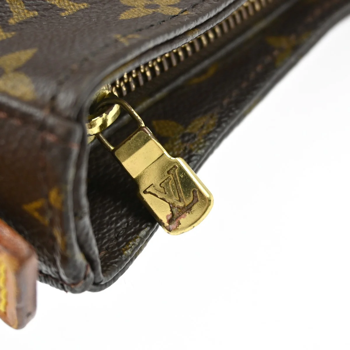 Louis Vuitton Monogram Looping Handbag Monogram Canvas - Image 7