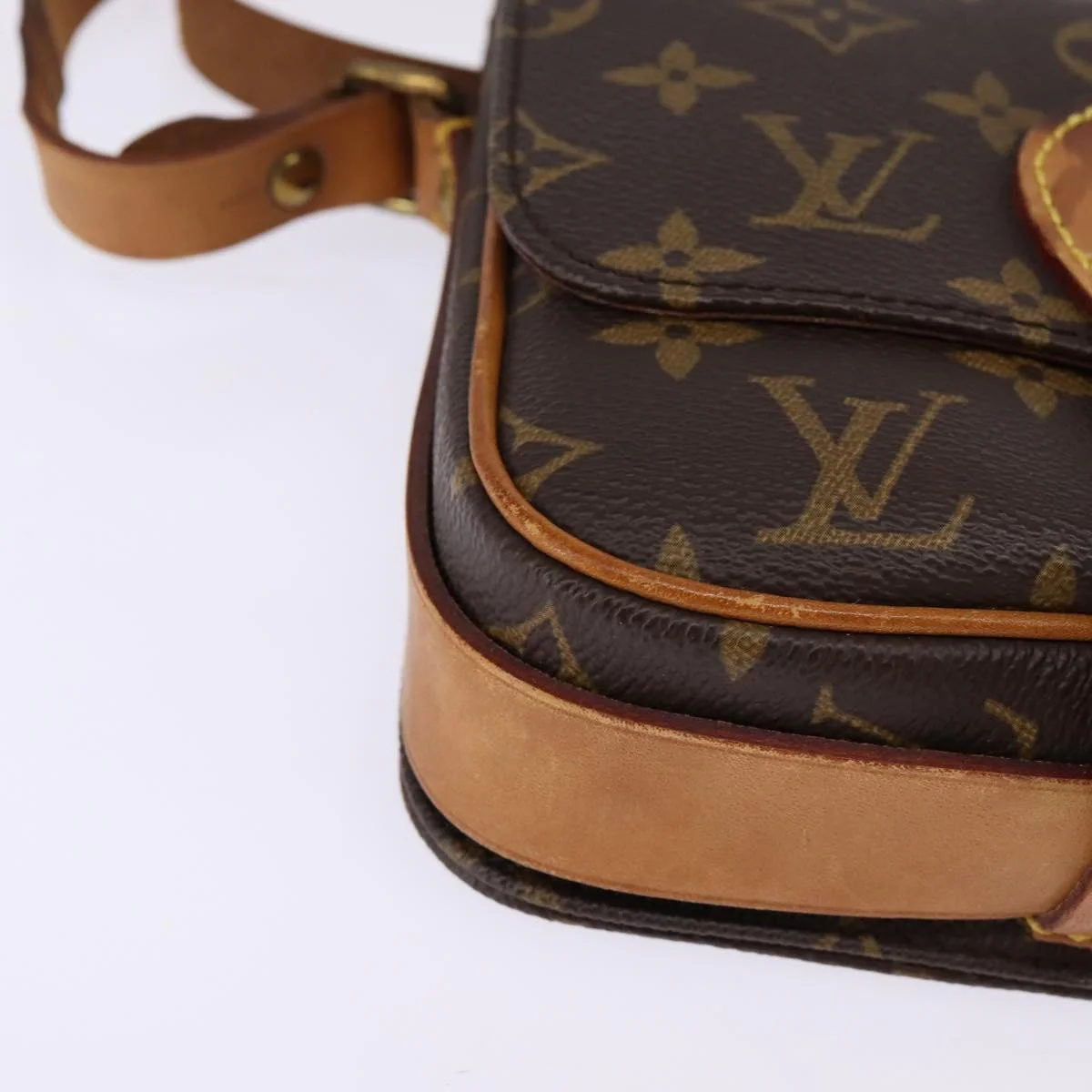 Louis Vuitton Saint Cloud NM Bag Monogram Canvas - Image 15