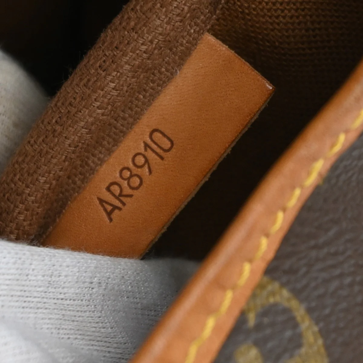 Louis Vuitton Saumur Handbag Monogram Canvas - Image 7