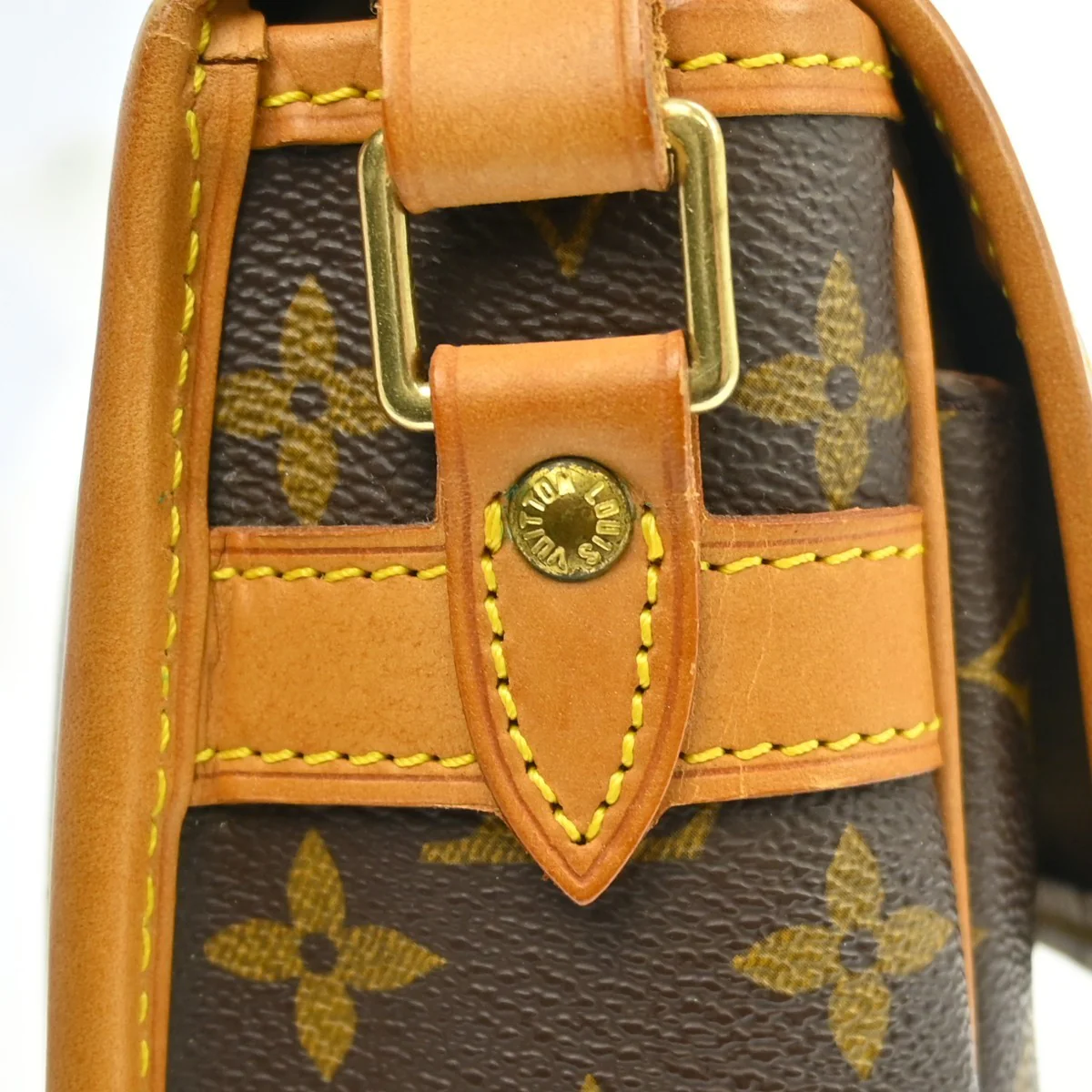 Louis Vuitton Sologne Handbag Monogram Canvas - Image 10