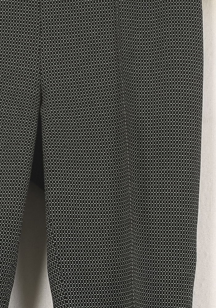 Pantalon Noir et Blanc - Taille XXL/44 - Image 3