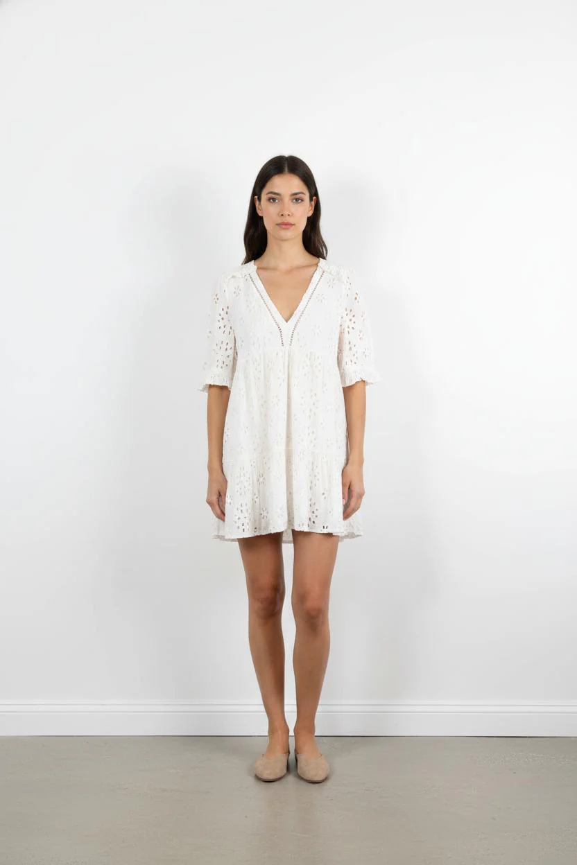 Robe Brodée Blanche - Taille M/38