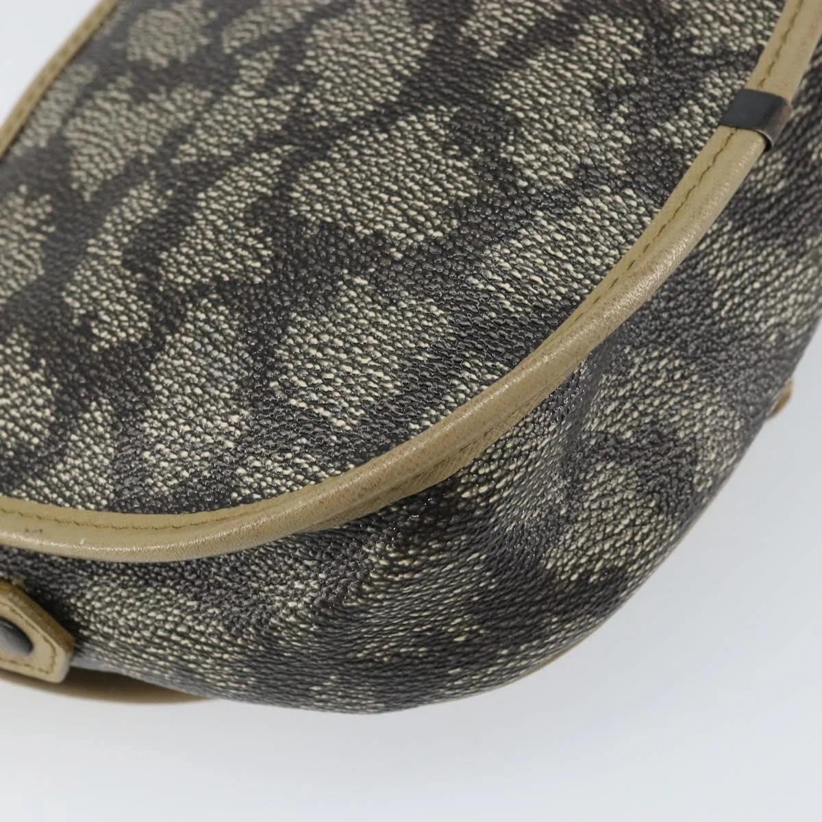 Saint Laurent Vintage Shoulder Bag PVC Leather - Image 10